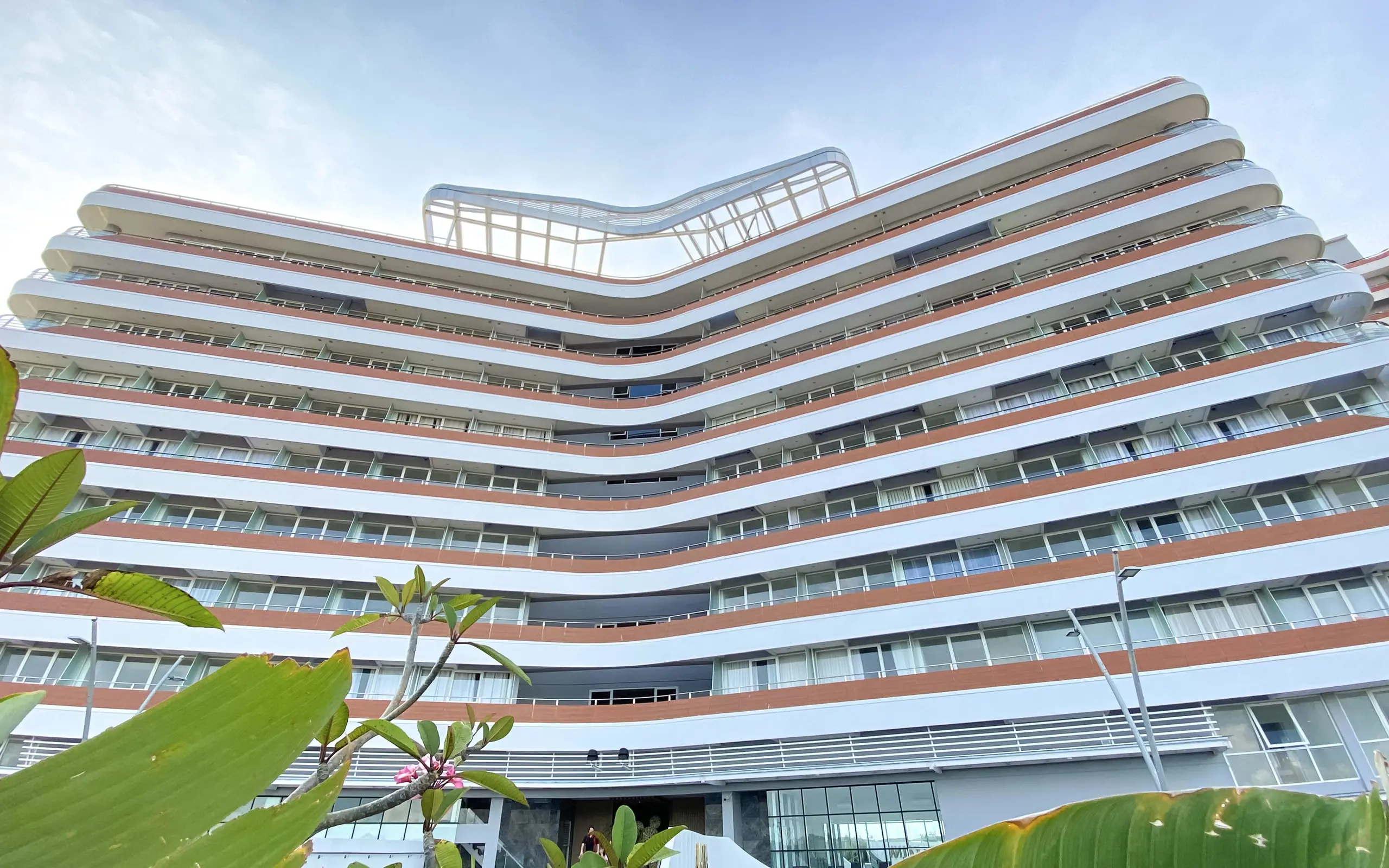 REOTEL at THE NOVE NUVASA BAY